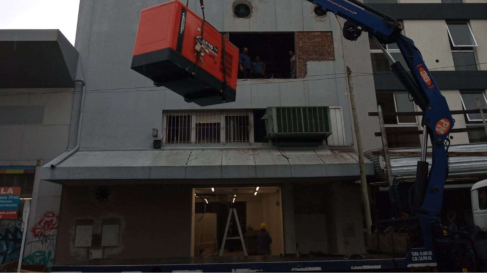 Foto armado sucursal 13