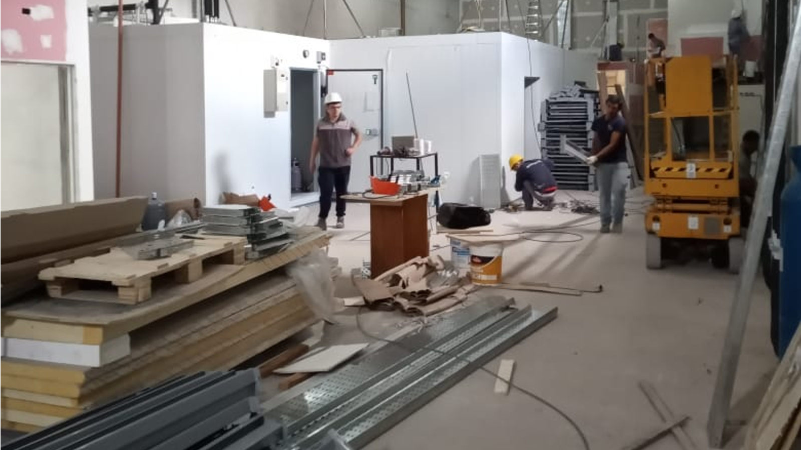 Foto armado sucursal 9