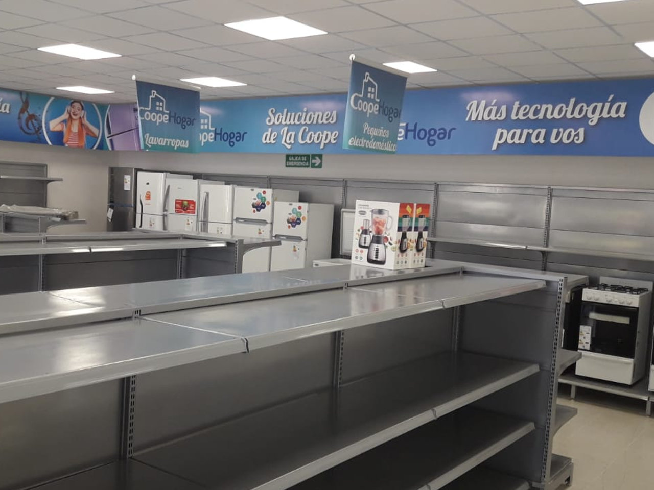 Foto armado sucursal 1